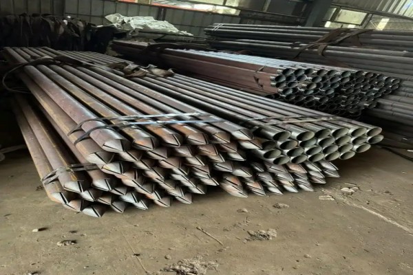 六安六安管棚<a href='https://liuan.lcdkj.cn/zhujiangguan/' target='_blank' title='六安注浆管'><strong>六安注浆管</strong></a>工程案例 隧道边坡加固六安六安六安注浆管应用实例 六安管棚六安六安六安注浆管工程案例 隧道边坡加固六安六安六安注浆管应用实例